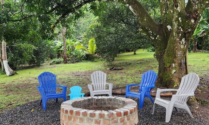 Playa Blanca Casa | Casa rodeada de naturaleza, ideal para compartir con la familia o amigos.