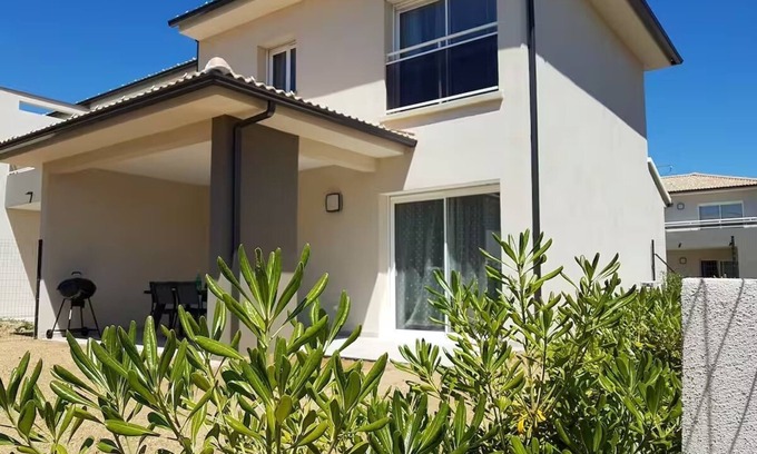 Santa-Lucia-di-Moriani Apartamento | House T3, near the sea, relaxing setting