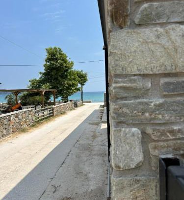 Chrisi Akti Casa | House Thomi