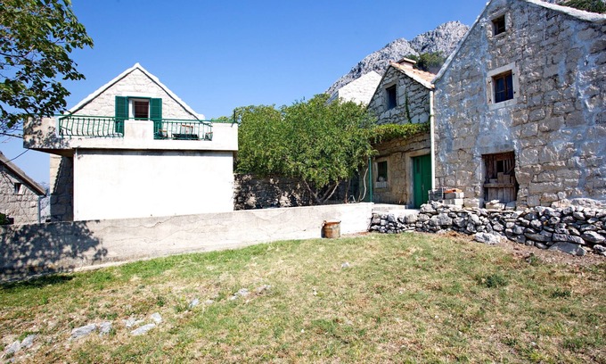 Borak Casa | House Tina (81851-K1) - Omis