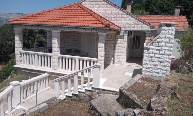 Zrnovo Casa | House Ule 2 (114291-K1) - Žrnovo