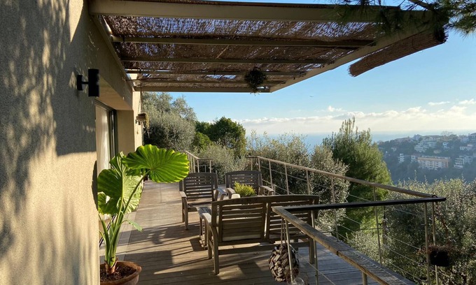 Saint Pierre de Feric Villa | Casa Villa visión contemporánea mar de la tarde