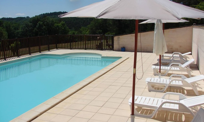 Auriac-du-Perigord Casa | casa / villa - 3 cuartos - 4/6 Personas