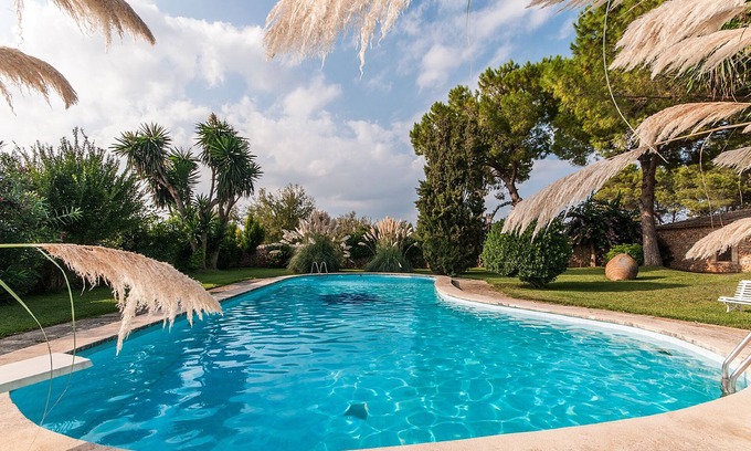 Inca Casa | EXCLUSIVE MANNOR HOUSE SON VICH - LARGE GROUPS