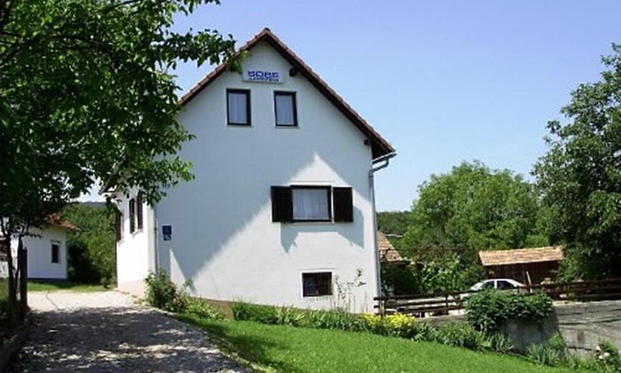 Ostarski Stanovi Casa | House Vranić