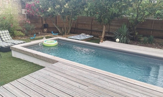 Montredon-des-Corbieres Casa | House with pool