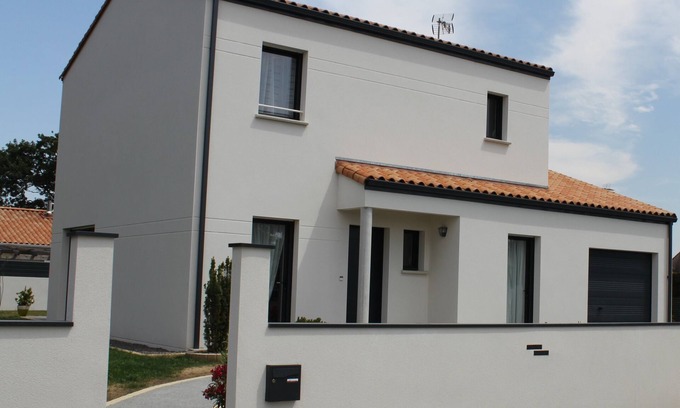 Talmont-Saint-Hilaire Casa | House with garden and terrace near the Veillon beach in Talmont, Vendée