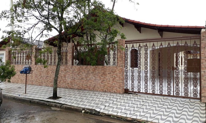 Florida Casa | Casa de 5 habitaciones Acomoda a familias con niños y hasta 6 autos.