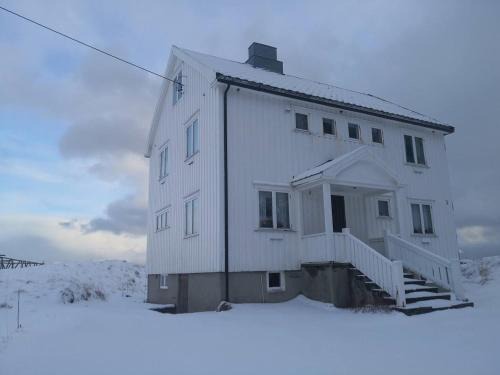 Moskenes Casa | House with amazing view & location in Tind