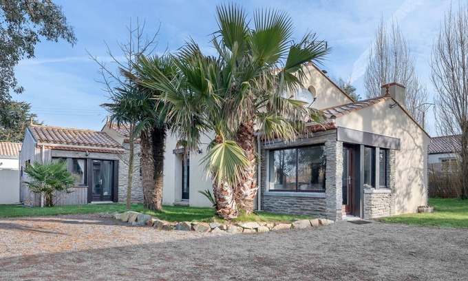 La Plaine-sur-Mer Chalet De Esquí | Casa con una extensión de 11 800 m del mar