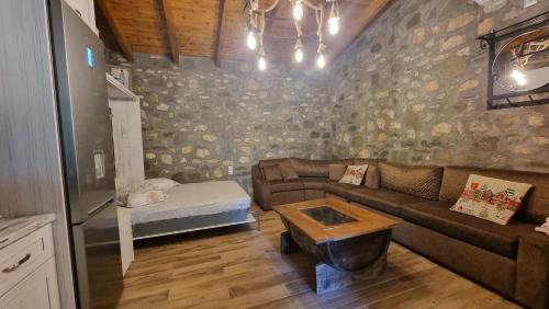 Vourgareli Apartamento | House with big garden and barbeque in nature