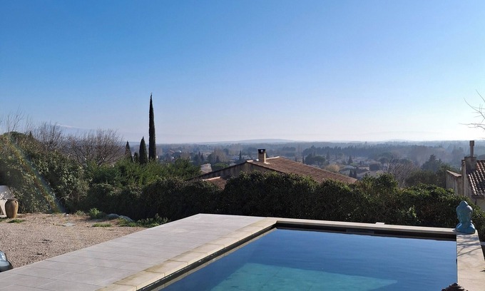Pujaut Casa | House with breathtaking views