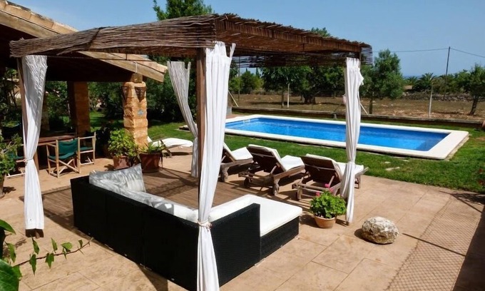 Sant Llorenc des Cardassar Casa | Rústica casa de campo con jardín