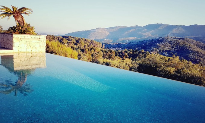 Auribeau-sur-Siagne Casa | Casa con vistas panorámicas al mar ya la montaña