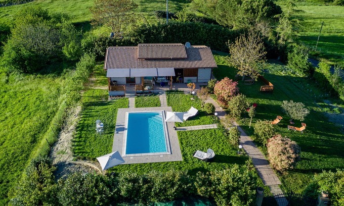 Piansano Casa | Casa con jardín y piscina a 5 minutos del Lago de Bolsena