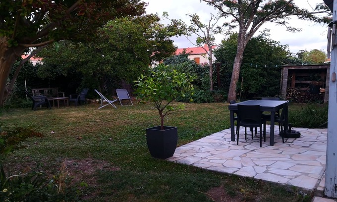 Angoulins Casa | House with garden 5 minutes from the beach and 15 minutes from La Rochelle