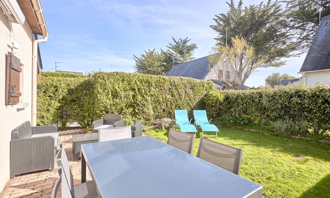 Guerande Casa | Casa con jardín, a 8 minutos de la playa LA BAULE, residencia con piscina.