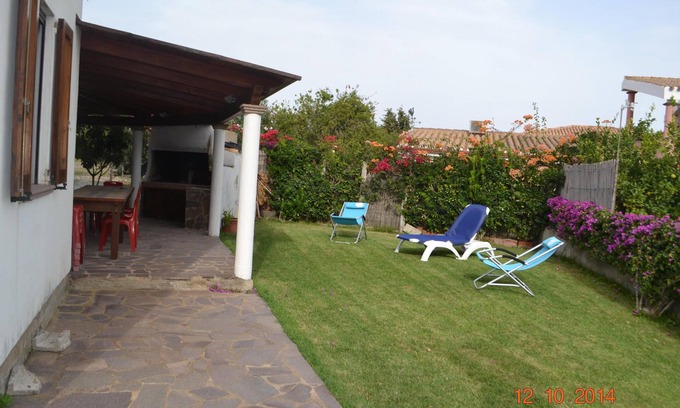 Calasetta Casa | Casa con jardín y grandes terrazas.