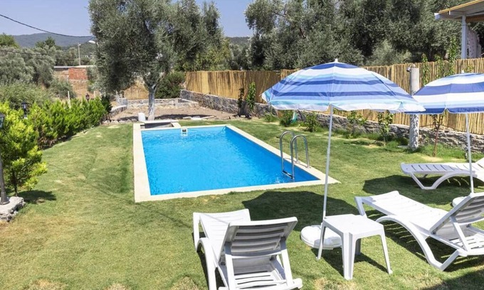 Yaliciftlik Casa | House with Garden and Private Pool in Bodrum