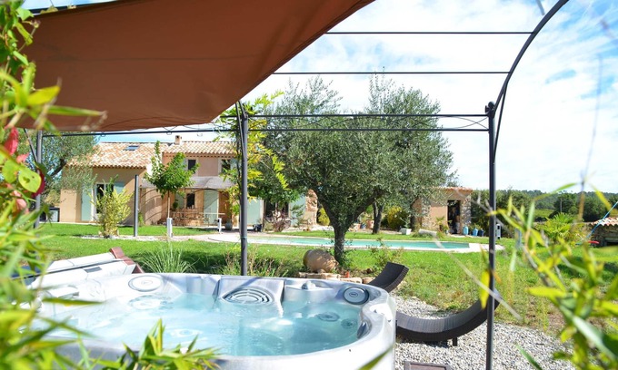 Fox-Amphoux Villa | Casa / villa / chalet - FOX AMPHOUX / Mas Provençal Piscine Spa Jacuzzi Haut Var Verdon