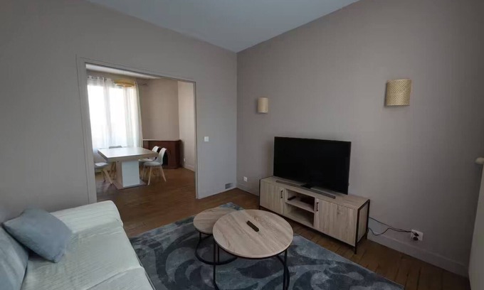 Bourg-la-Reine Casa | House with garden near RER B transport