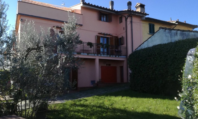 Quarrata Casa | Casa / villa / chalet - Quarrata