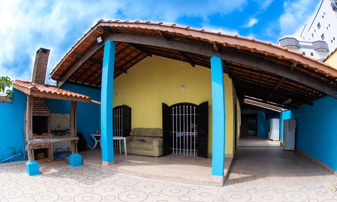 Balneario Santa Eugenia Casa | Casa con piscina a 50 metros de la playa.