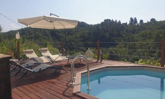 Ricco del Golfo di Spezia Casa | House with pool above Cinque Terre
