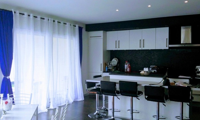 Sete Casa | House with pool and solarium 200m from the beach