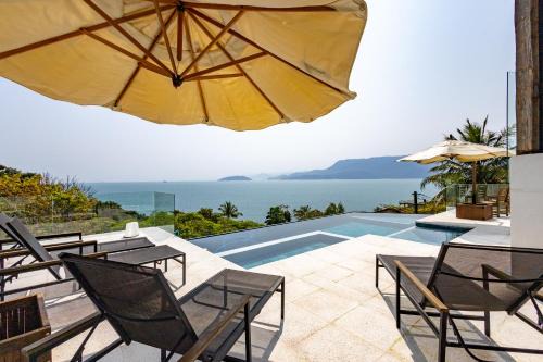 Praia de Itapecerica Casa | Casa con piscina en condominio y ocio junto al mar