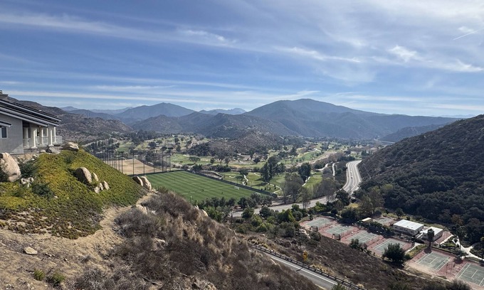 El Cajon Casa | House with Pool - Sycuan Casino and Singing Hills Golf Course