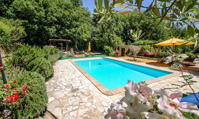Avigliano Umbrio Casa | Casa con piscina privada. Zona tranquila Área de piscina cercada / segura