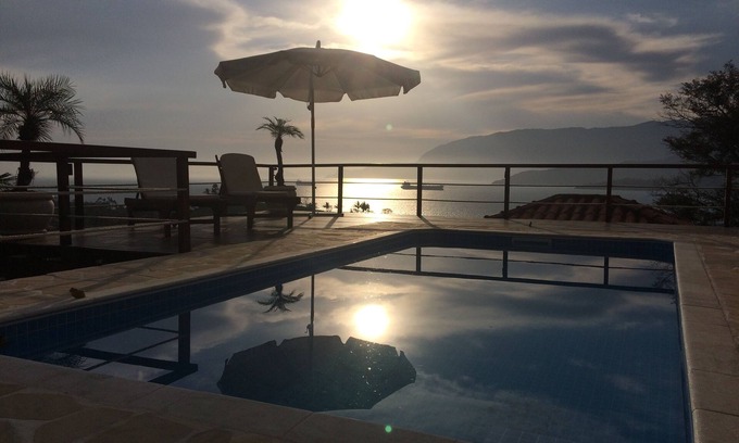Portinho Casa | Casa con piscina para 8 personas, vista impresionante PAG 12xSJ