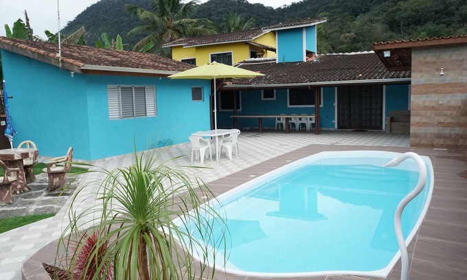 Mococa Casa | Casa con piscina WIFI y barbacoa privada !!! Seguridad del condominio las 24 horas