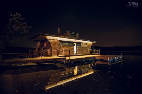 Slesin Alquiler De Eote | Houseboat Ślesin