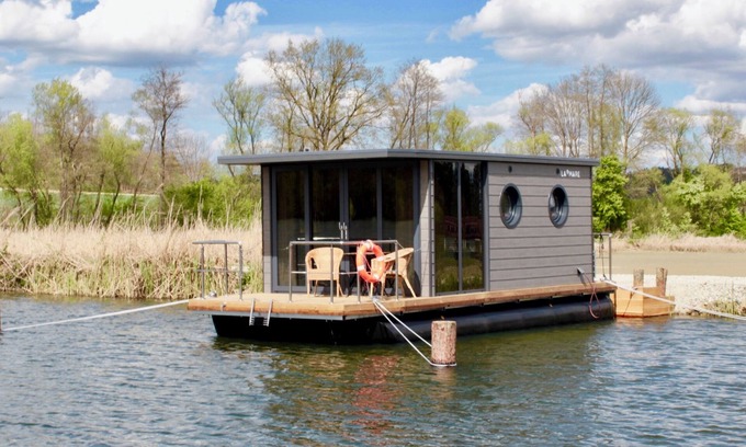 Kirchberg an der Raab Alquiler De Eote | Casa flotante "Schwanennest" en el lago con terraza y Wi-Fi