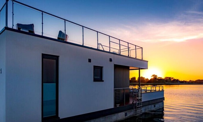 Ribnitz Alquiler De Eote | Houseboat in Ribnitz Damgarten
