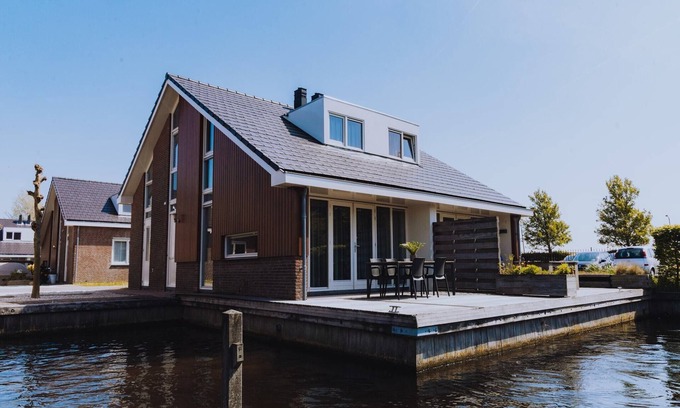 Municipality of Uitgeest Casa | Casa flotante en Waterpark con muelle privado