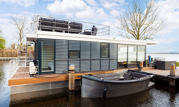Offingawier Alquiler De Eote | Casa flotante en el Sneekermeer y sus alrededores