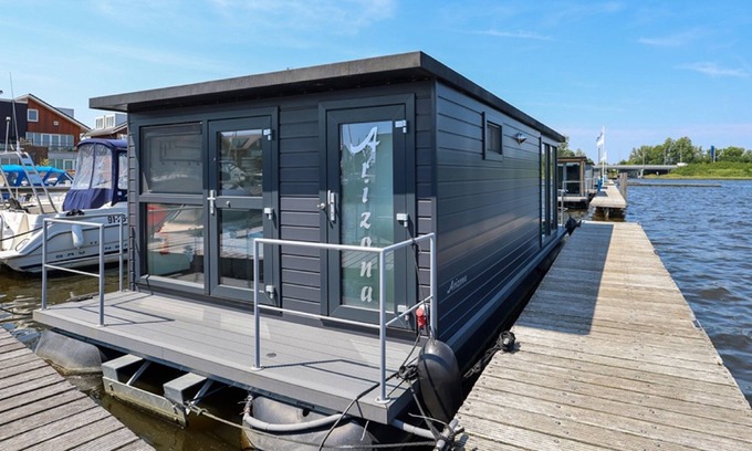 Municipality of Uitgeest Alquiler De Eote | A comfortable barge close to the sea and towns