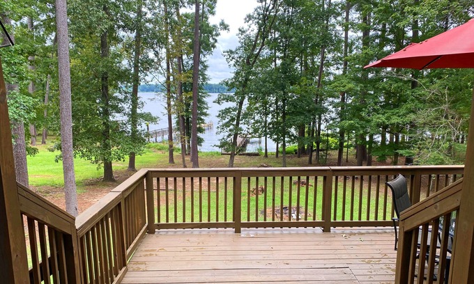Hemphill Casa | Housen Bay Hideaway * WATERFRONT on Toledo Bend*