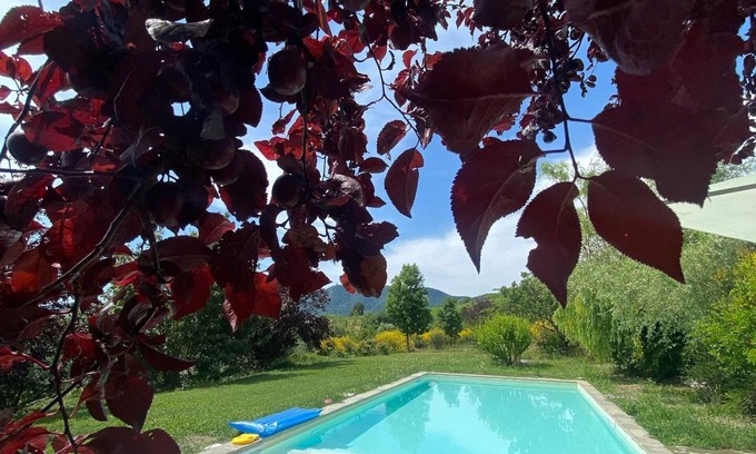 Salsomaggiore Terme Apartamento | Houses Crovina, large apartment with swimming pool in the hills