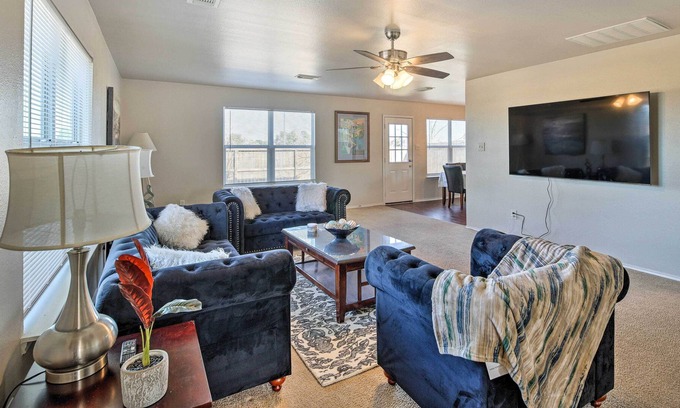 Northeast Houston Casa | Houston Getaway Near Downtown & Theme Parks!