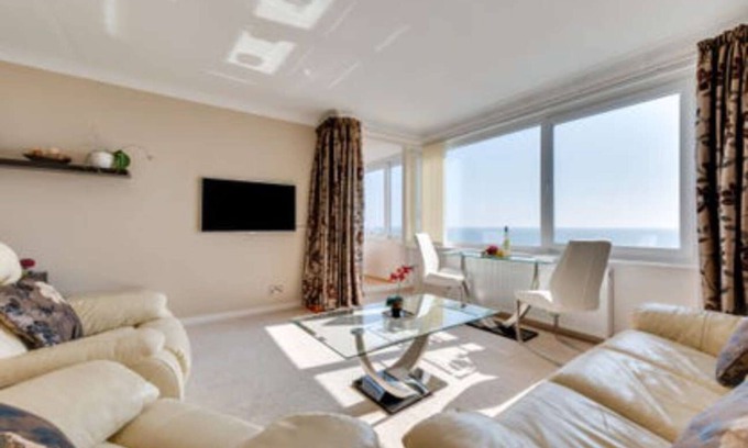 Seafront Apartamento | Hove Actually with spectacular sea views