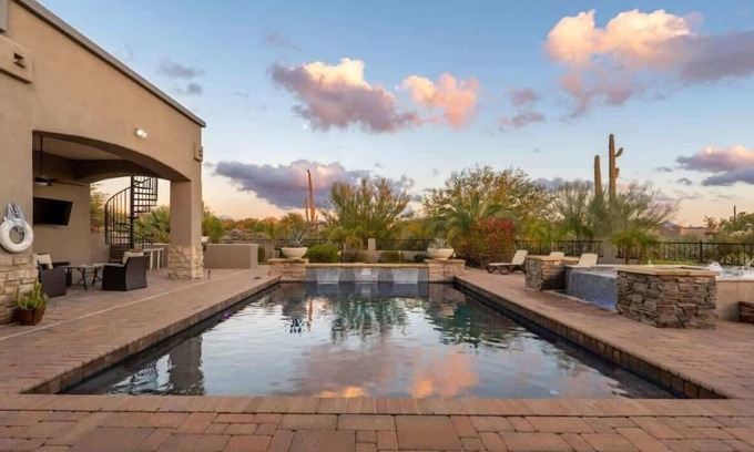 North Scottsdale Casa | HÓZHÓ Residence on Desert Views: Private Pool, Sport Court, Theatre