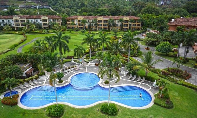 Herradura Apartamento | HRG Condos at Los Sueños