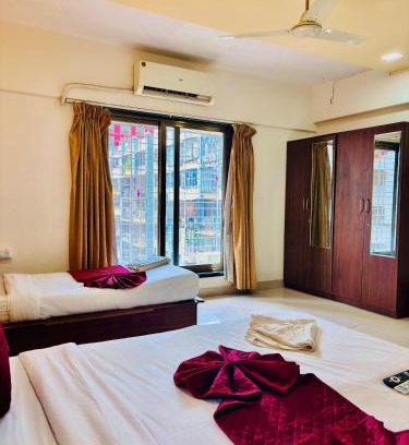 Malad West Cama Y Desayuno | Hsquare Malad Elegant Service Apartment