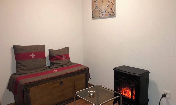 Eggiwil Apartamento | Hübeli Lodge, in the deep Emmental valley with endless hiking & biking trails
