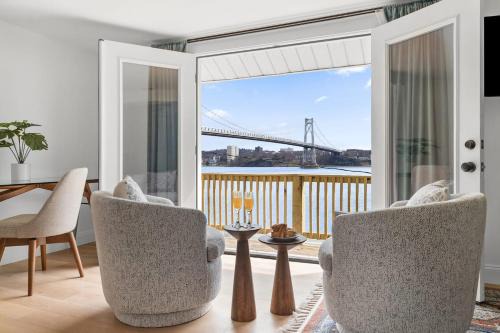 Poughkeepsie Casa | Hudson Escape W Hot Tub Bridge View
