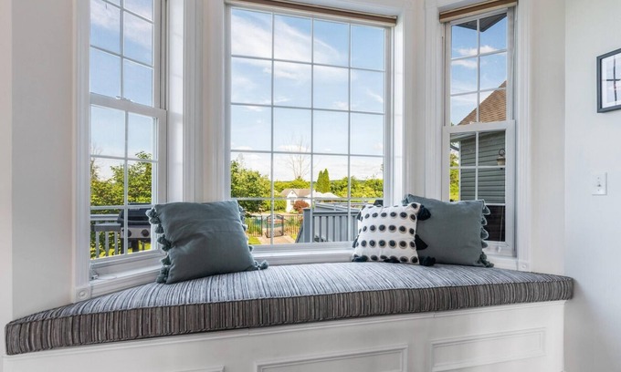 Pleasant Valley Casa | Hudson Valley Retreat Pool spa Home Theater gym